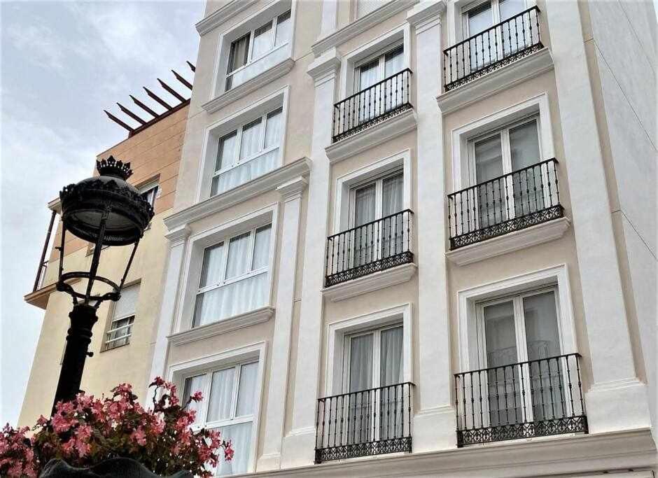 XV Apartamentos Morales & Arnal Estepona Kültér fotó